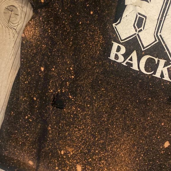 AC/DC Off the Shoulder Bleached Crop Top Size Large - Picture 4 of 6